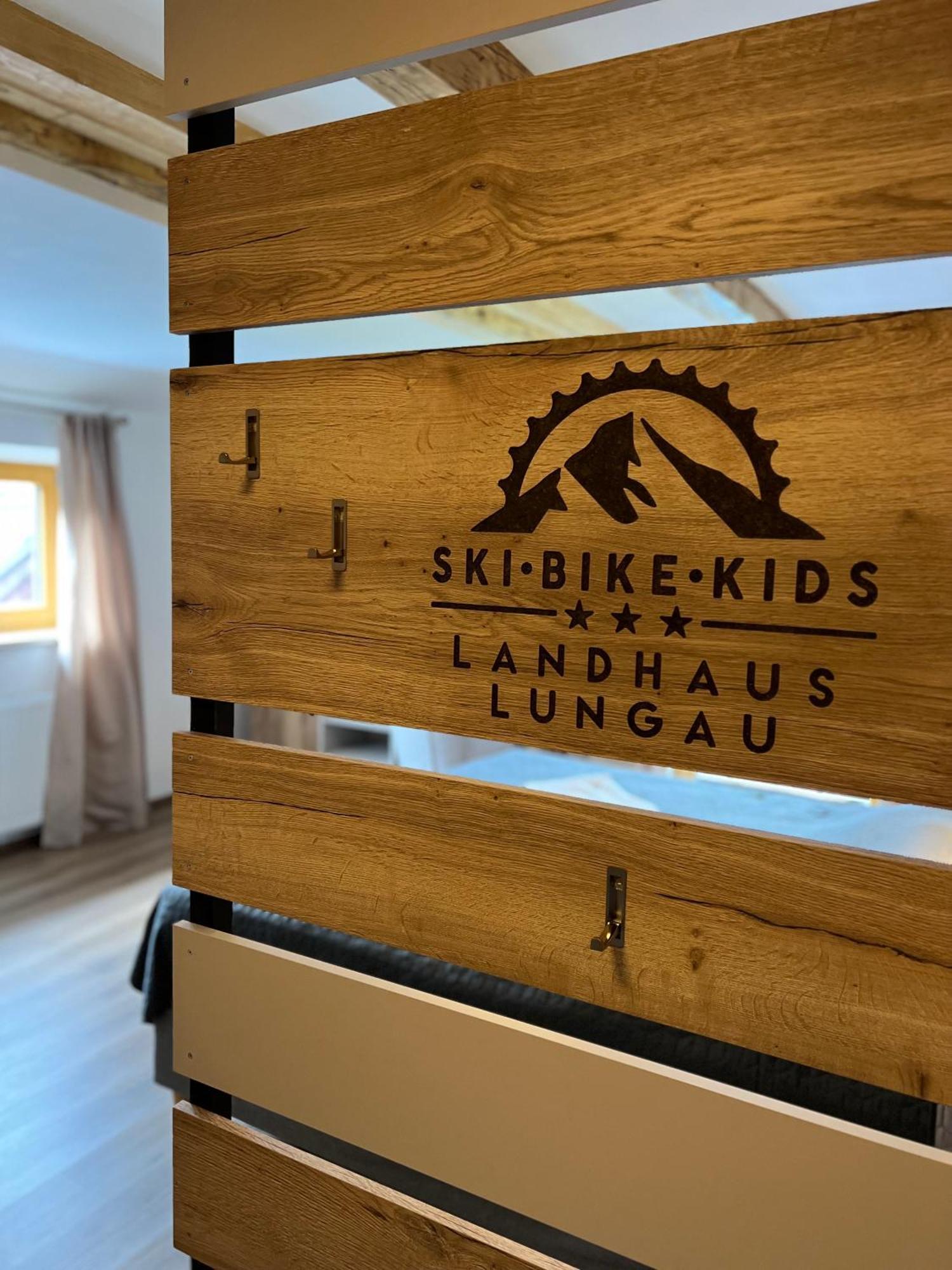Landhaus Lungau ザンクト・ミヒャエル・イム・ルンガウ エクステリア 写真