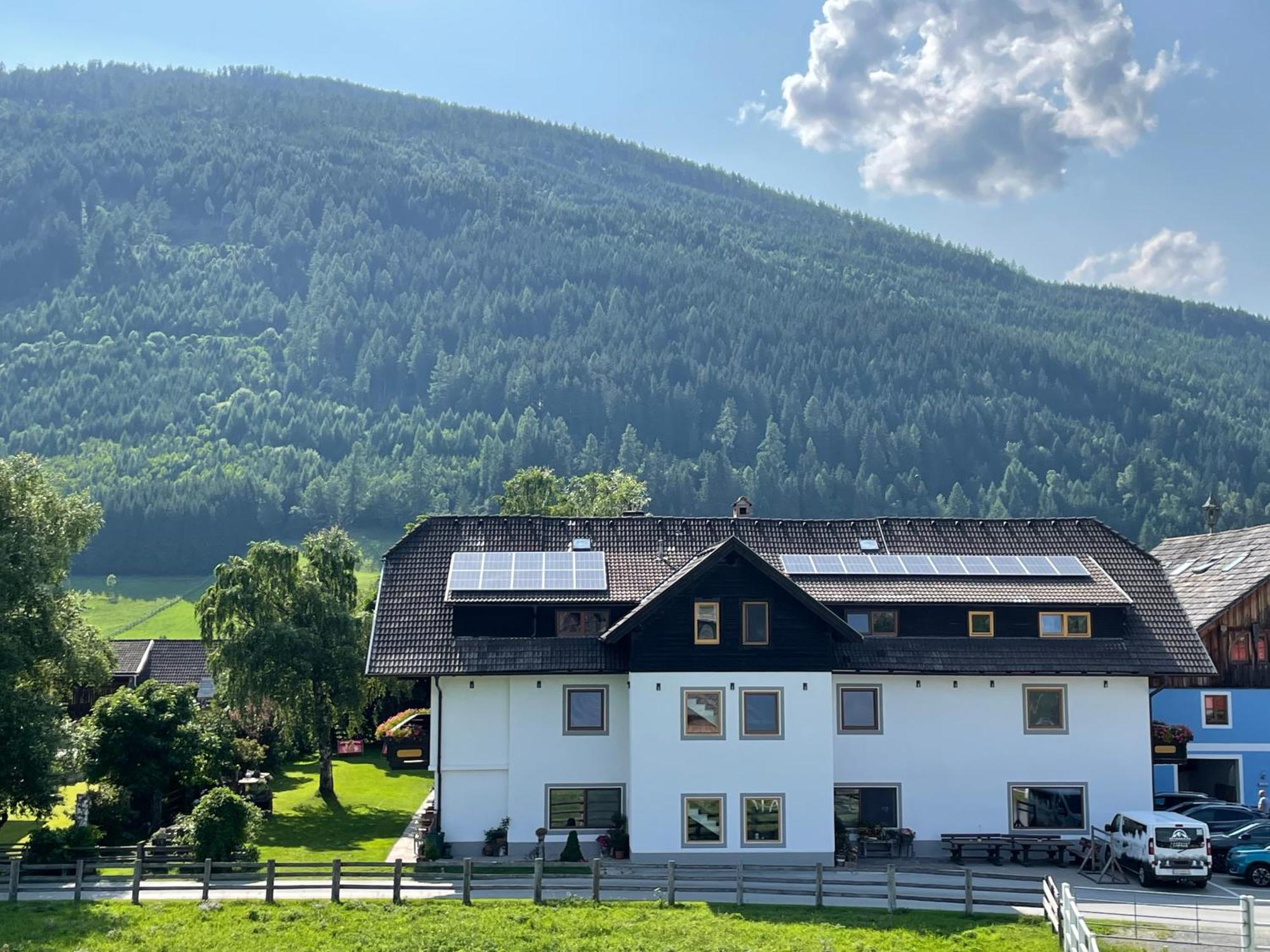 Landhaus Lungau ザンクト・ミヒャエル・イム・ルンガウ エクステリア 写真